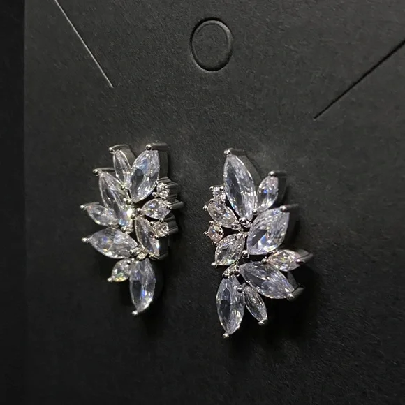 Half leaf studs - Picture 5 of 6